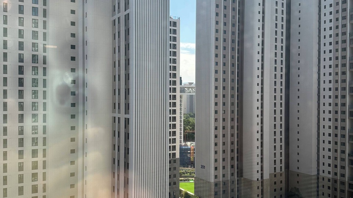 Banpo-dong Apartment | New Gangnam 4-room 2-bathroom Alpha Room Apartment