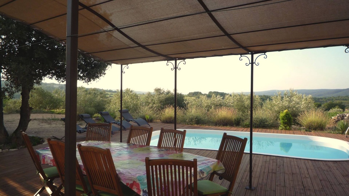 Orgnac-l'Aven Cottage | New gite in a stone winegrower's farmhouse, swimming pool and spa.