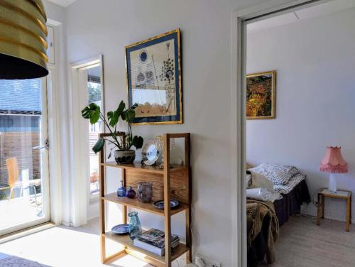 Sundsberg Apartment | New Golf Apartment With Nordic Art Design