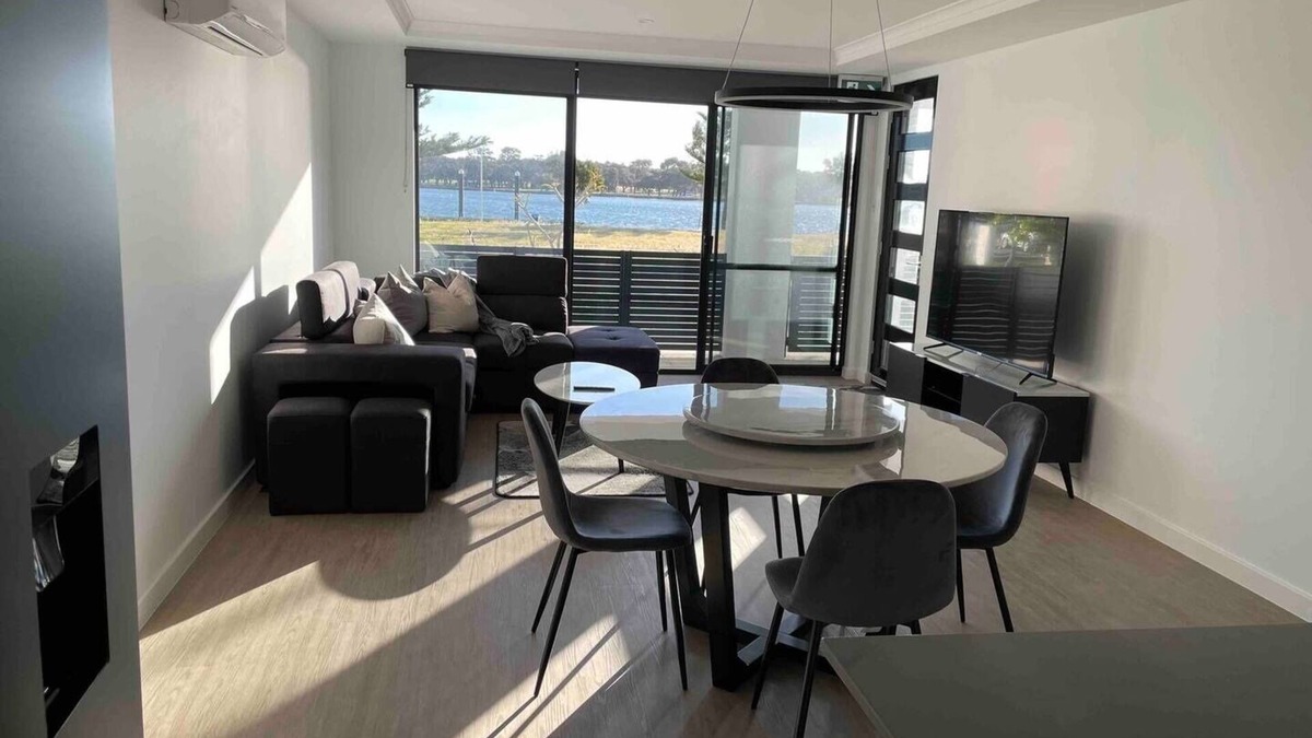 Mandurah Apartment | New Ground Floor 2 Bed/2 Bath Apartment Marina