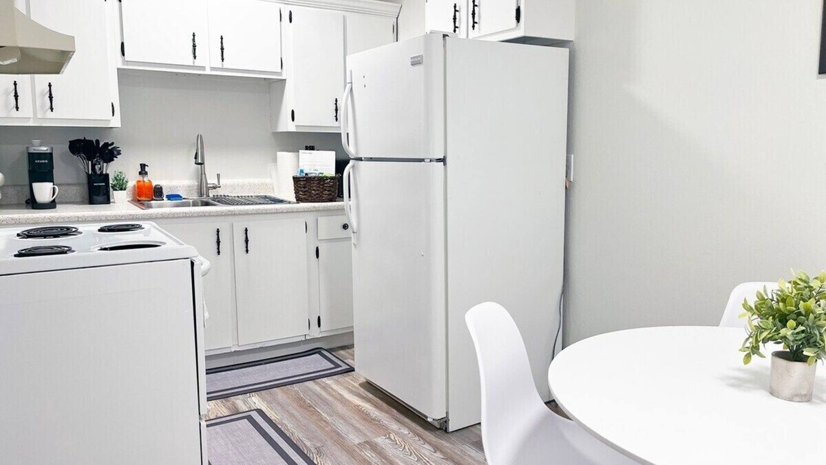 Canton Apartment | *New* Hall of Fame Apt! - 7 Min Walking Distance