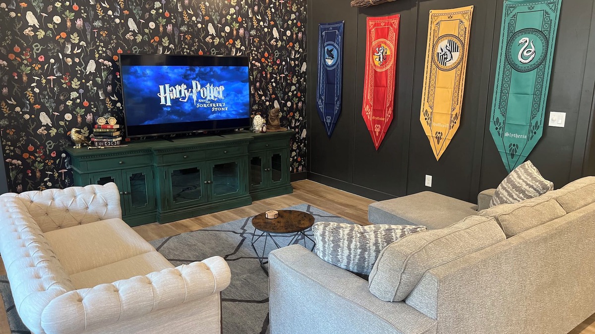 Cedar City House | NEW Harry Potter Themed/Cozy Mountain Views! Hiking, Biking, Close to Downtown