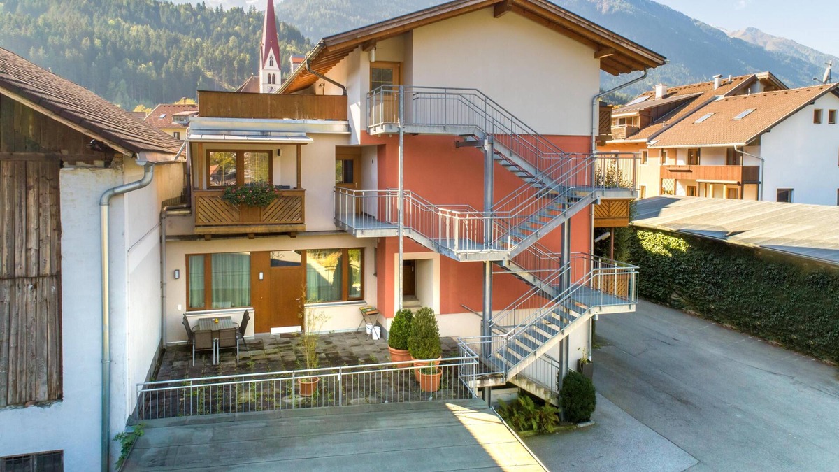 Inzing Apartment | New holiday apartment in a quiet and central location