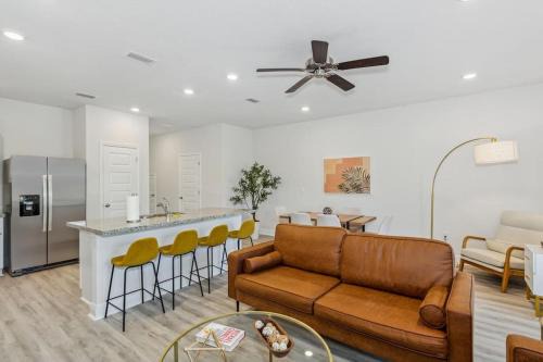 Florida Panhandle Apartment | New Home near UWF & PNS Beach!