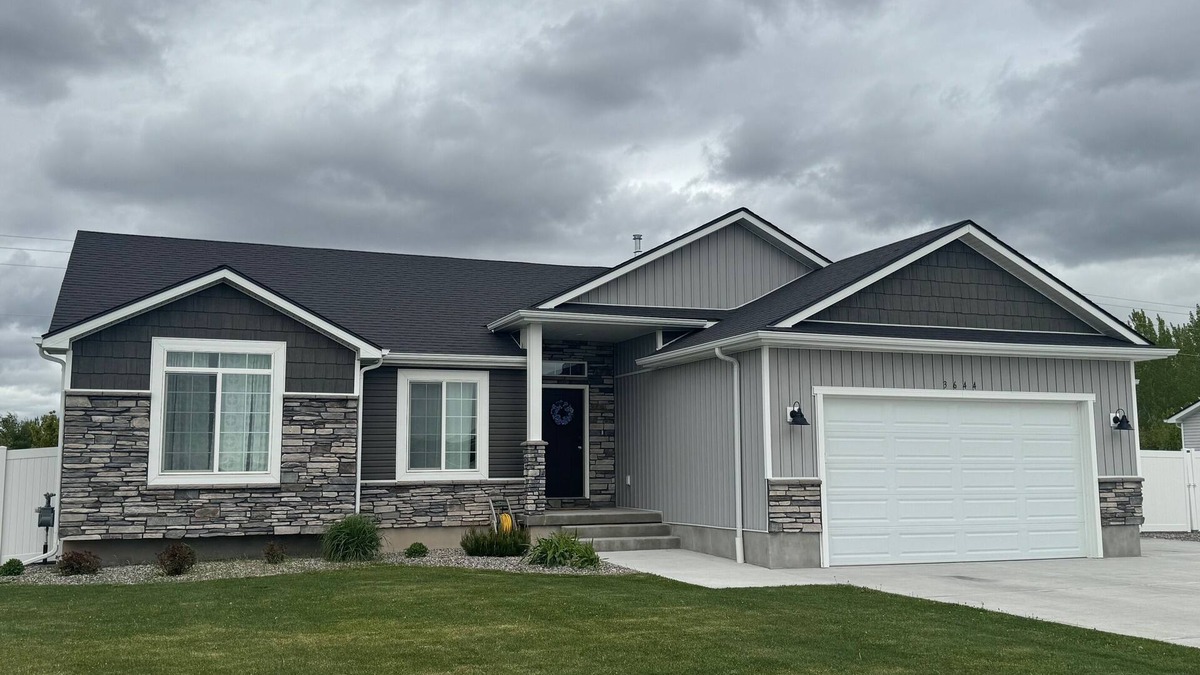 Idaho Falls House | New Home with 3 beds, 2 baths. Family and dog-friendly nn