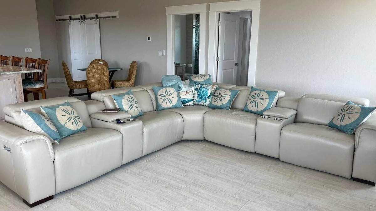 Steinhatchee House | New Home with Stunning Views of The Gulf of America & Porpoise Creek