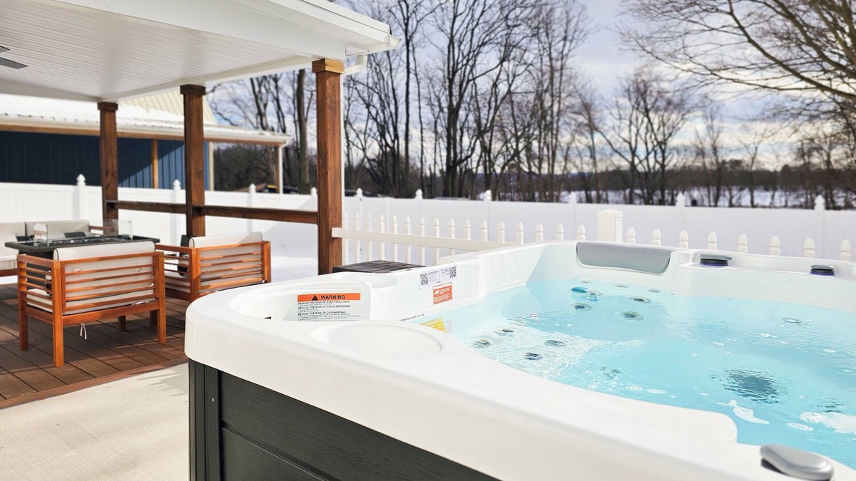 Lebanon Cottage | NEW! Hot Tub, Firepit & Game System Near Hershey - Walk To Lake & Fishing!