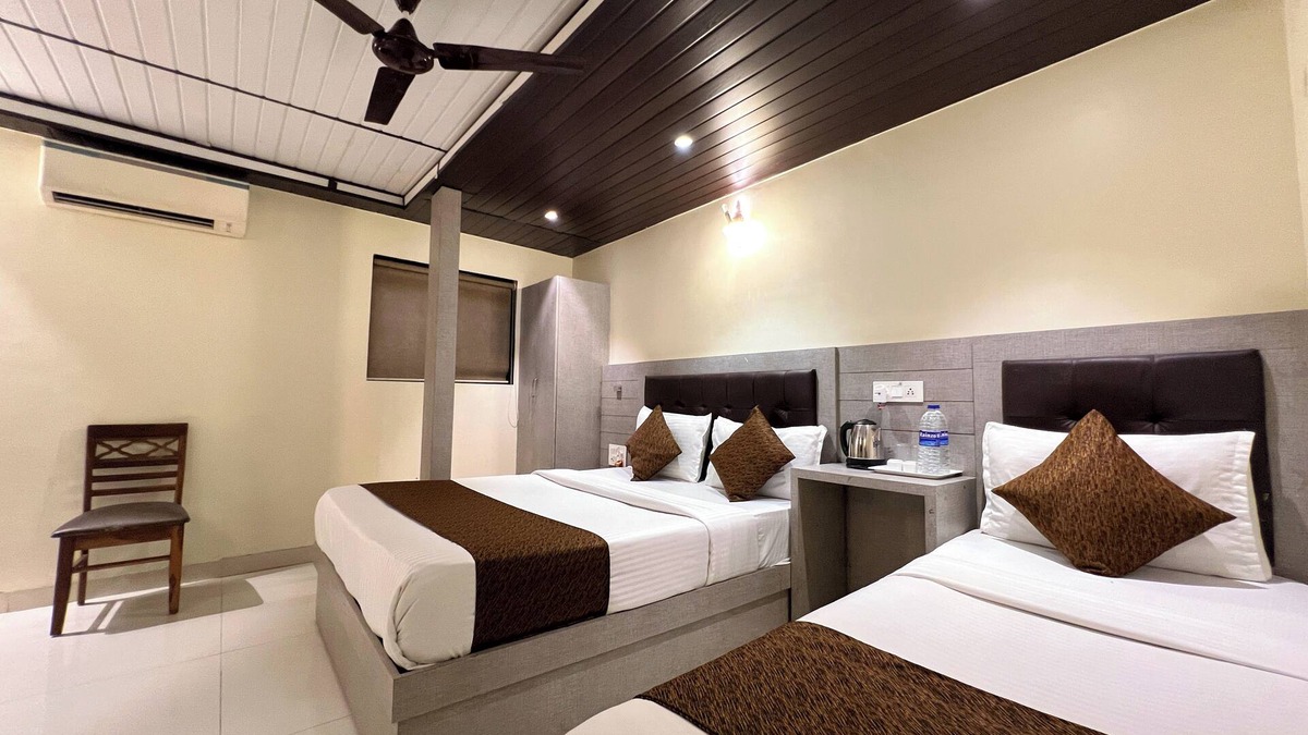 Dharavi Hotel | New Hotel Prince Palace