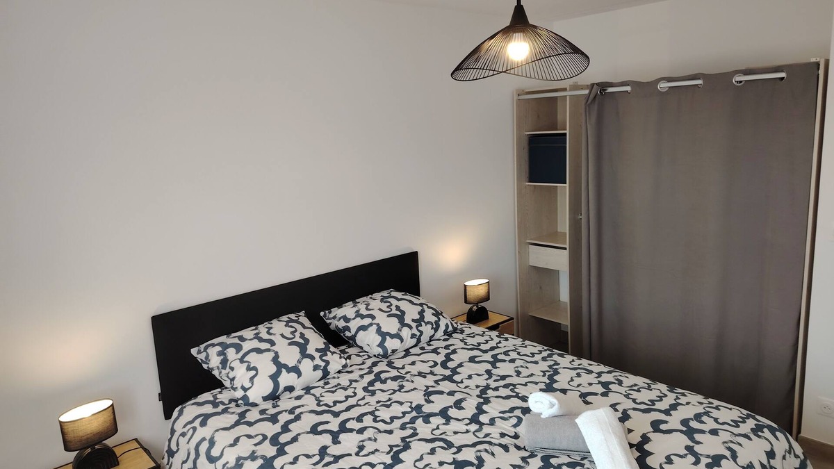 Tour-en-Sologne House | NEW HOUSE 80m2 / Wifi / Netflix / sleeps 5 / CASTLES