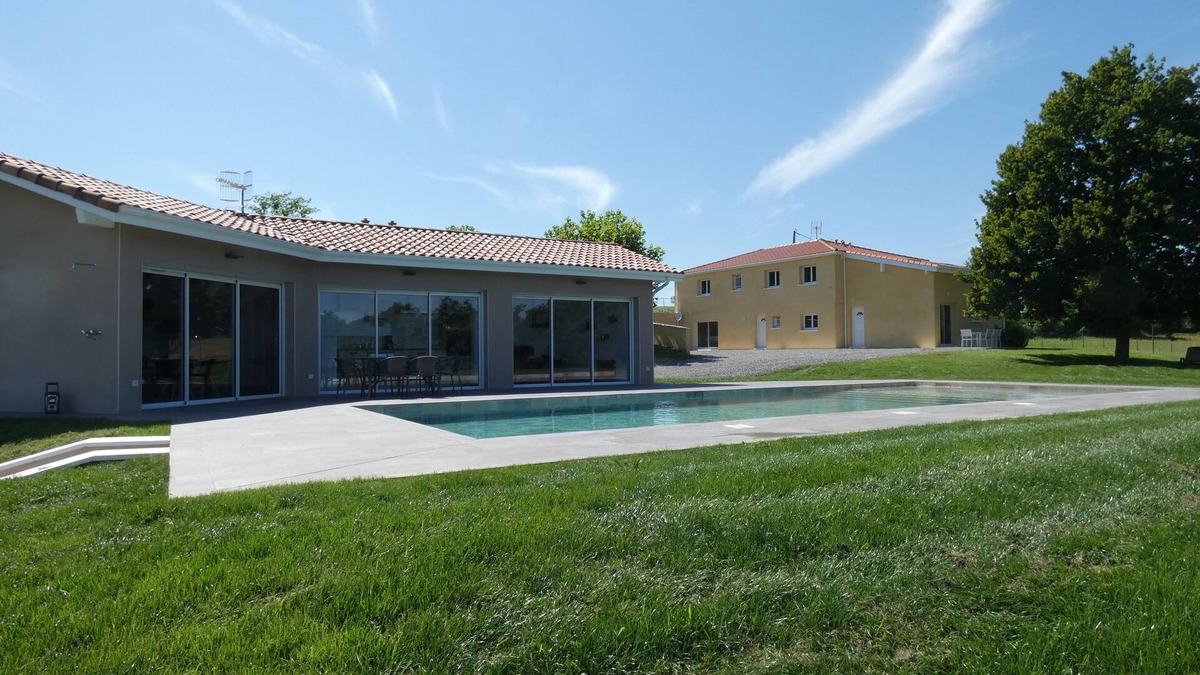 Pouillon House | New house, in the countryside with swimming pool