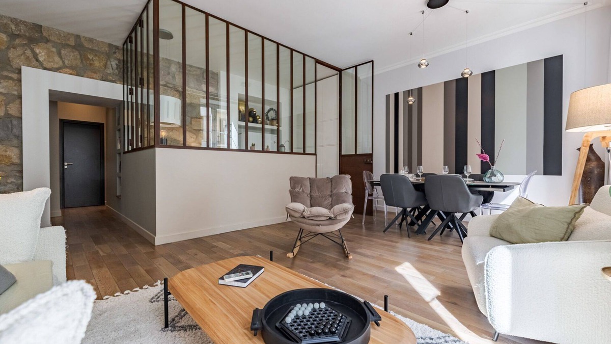 Carabacel Apartment | NEW-Hyper Centre-Cozy Chic-Renovated apartment with all comforts-AC-Balconnet-asc-Park