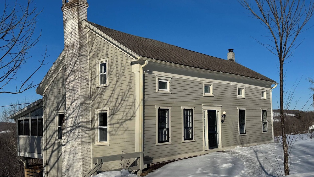 Meredith House | New! Idyllic Catskill Retreat-Historic 3 BR Farmhouse w/Private Pond, AC, WiFi