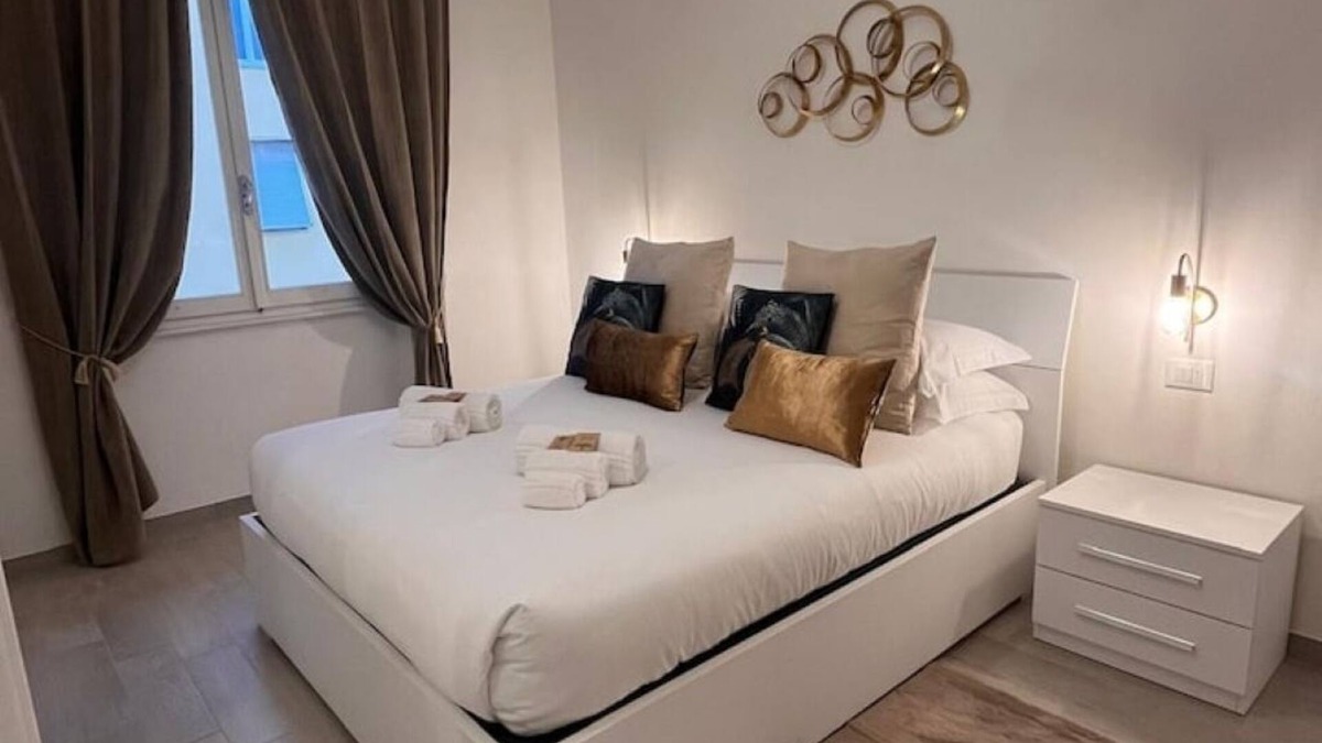 Careggi Rifredi Apartment | New in Florence, welcoming with parking space