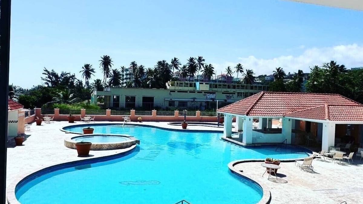 Bajura Condo | New Isabela Beach & Pool Condo B