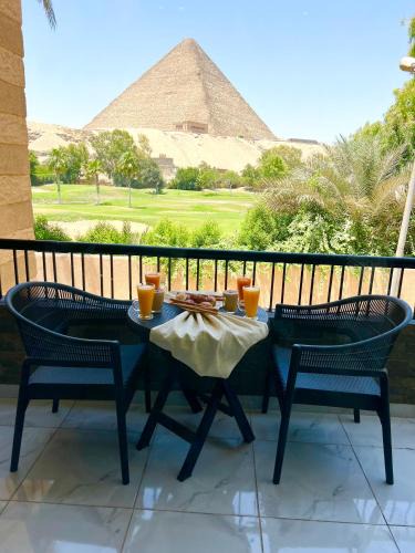 Al Haram Hotel | New Jazal pyramids view