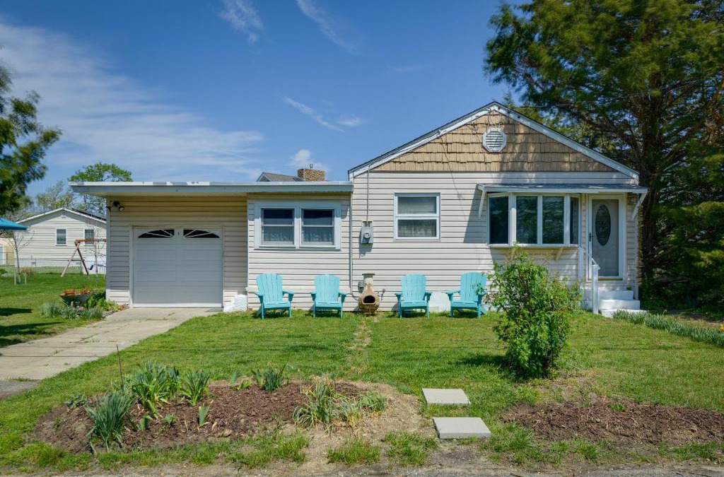 Del Haven House | New Jersey Cottage with Grill - Short Walk to Beach!
