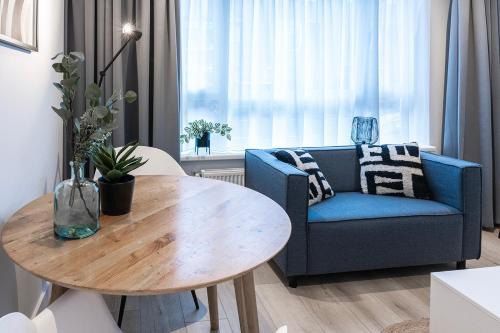 Strijp Apartment | New Kitchen, Vibrant Home Close To Supermarket