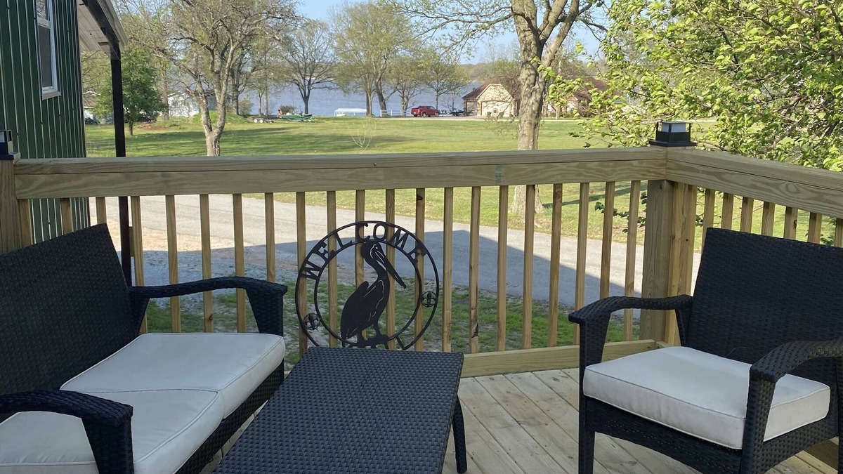 Grove Apartment | New lake view rental on Wolfcreek with boat ramp and lake access across the road