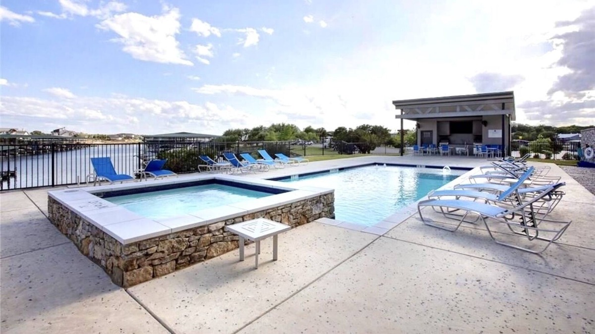 Graford Condo | NEW Lakefront Condo with Resort-Style Amenities on the water!