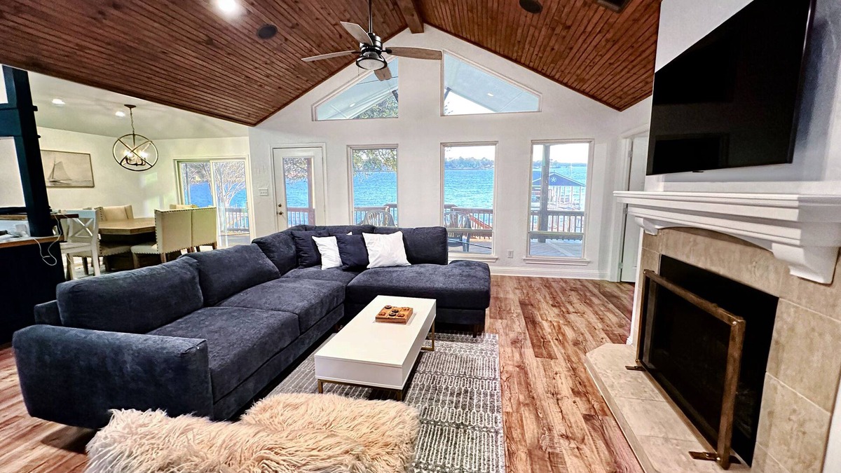 Cedar Creek Reservoir House | New Lakefront Home-Private Dock on Open Water in Convenient Location, Cul de sac