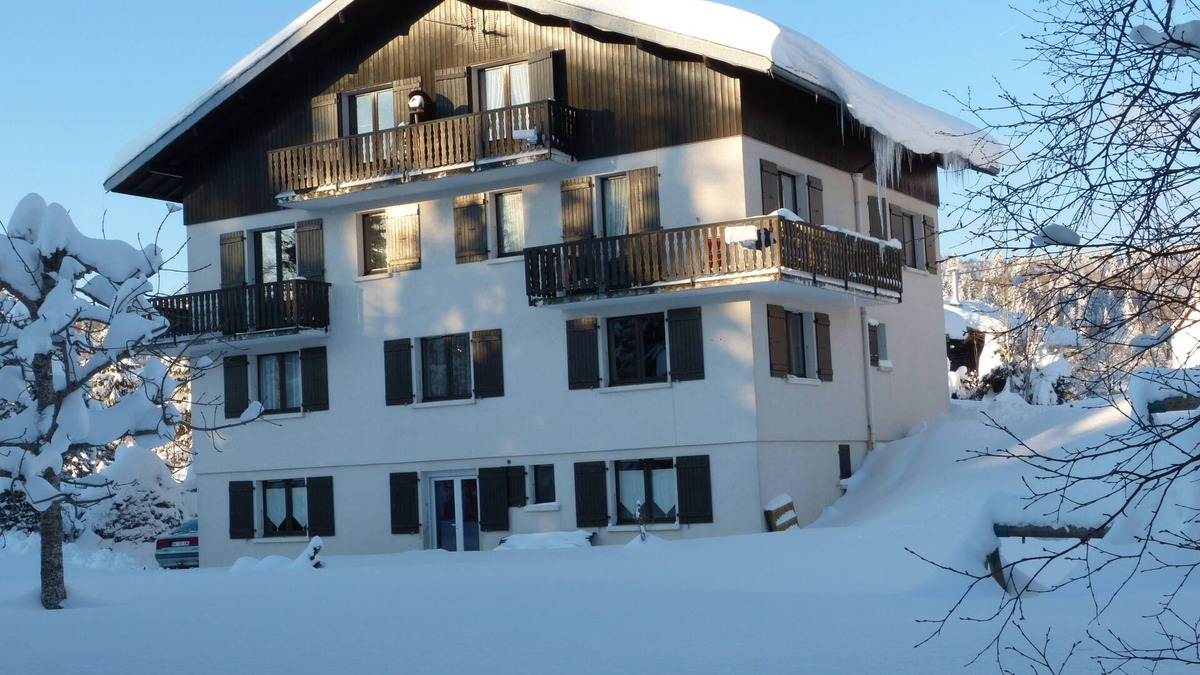 Les Rousses Apartment | NEW LES ROUSSES: 4 bedroom apartment, 2 bathrooms for 8 people.