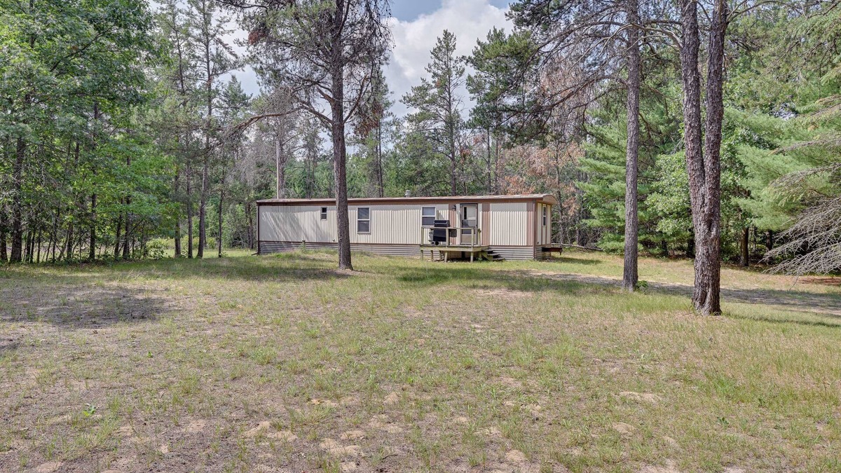 New Lisbon House | New Lisbon Family Gem ~ 3 Mi to Castle Rock Lake