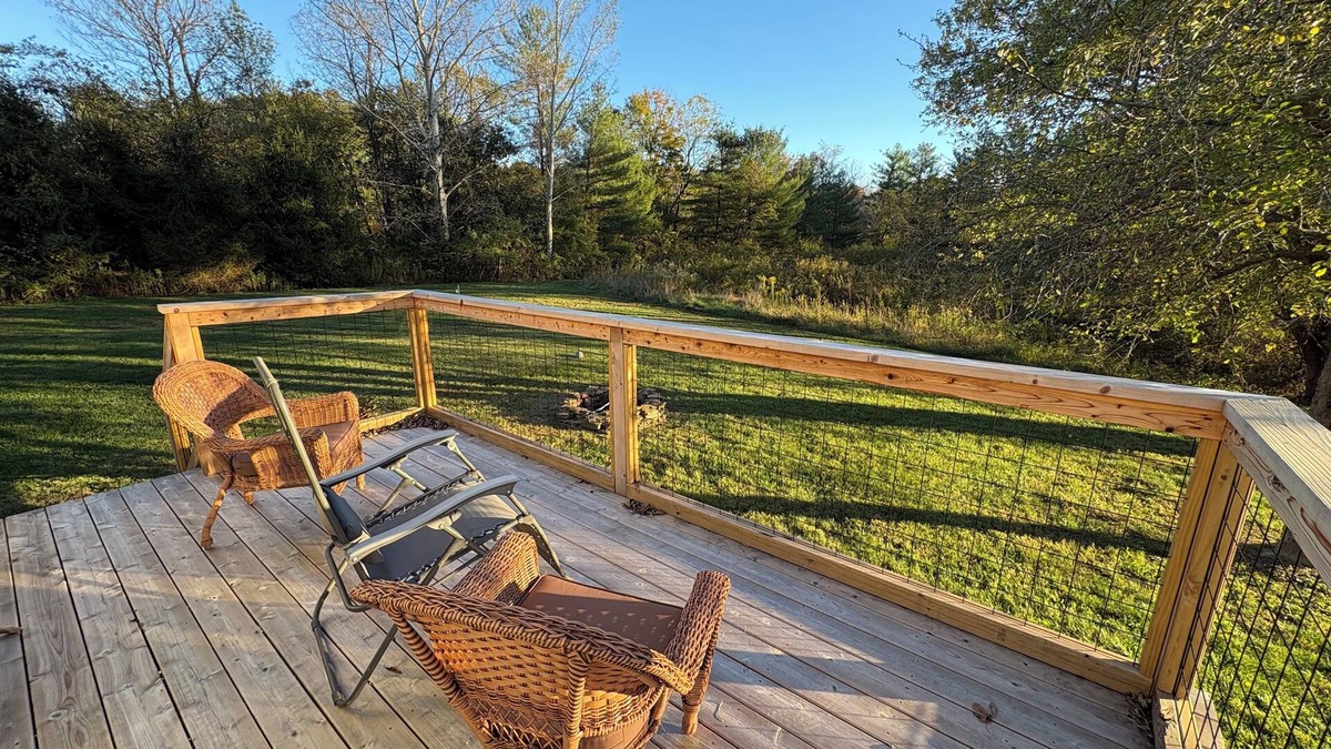 Carbon Hill Cottage | New Listing! Cozy country cabin in peaceful surroundings near Albany