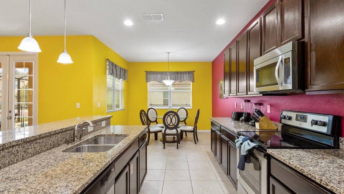 Crystal Cove House | New Listing! Crystal Cove Resort, 6mi to Disney & 11mi to Universal - 71