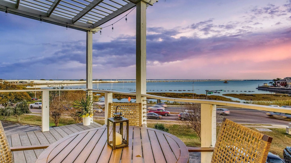 Southeast Pensacola Apartment | New Listing! Luxury Bayfront View at Rainbow Row!