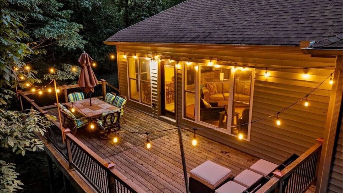 Sumner County House | New Listing North of Nashville