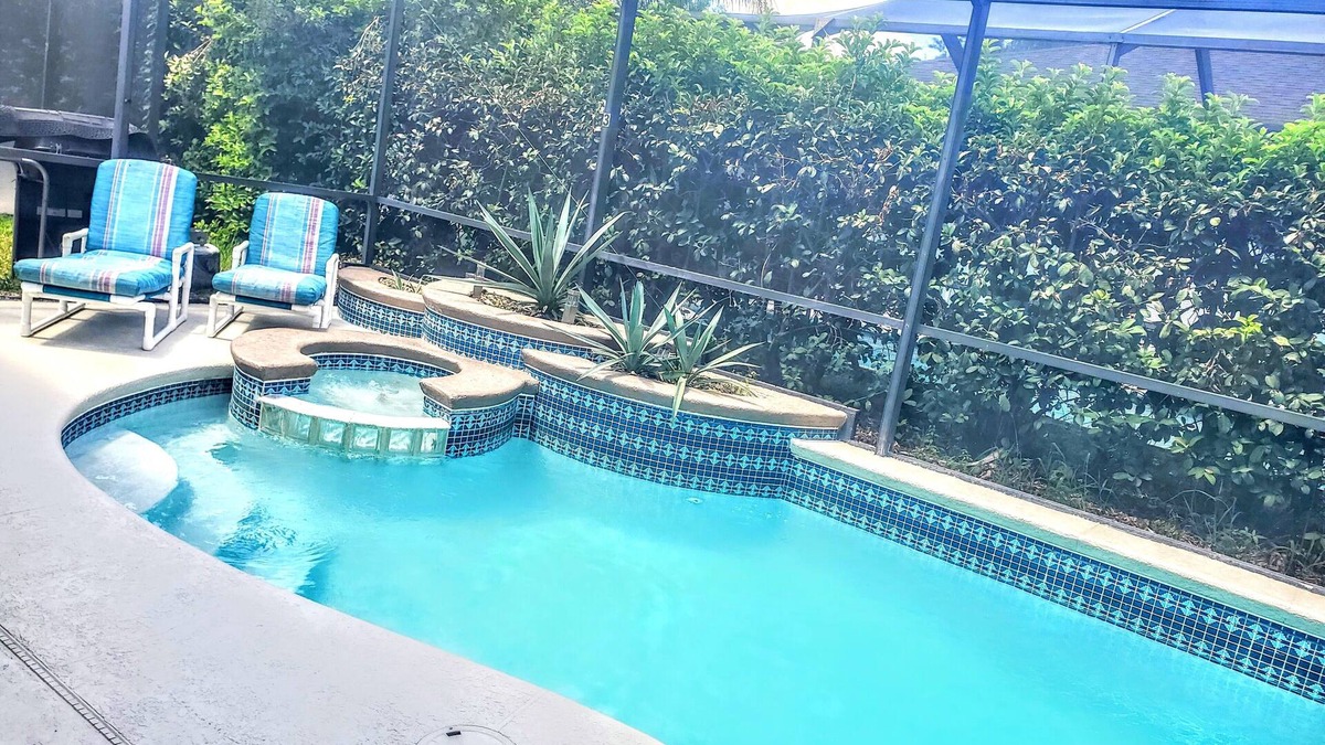Sunset Lakes House | New listing : Sunset Retreat Getaway