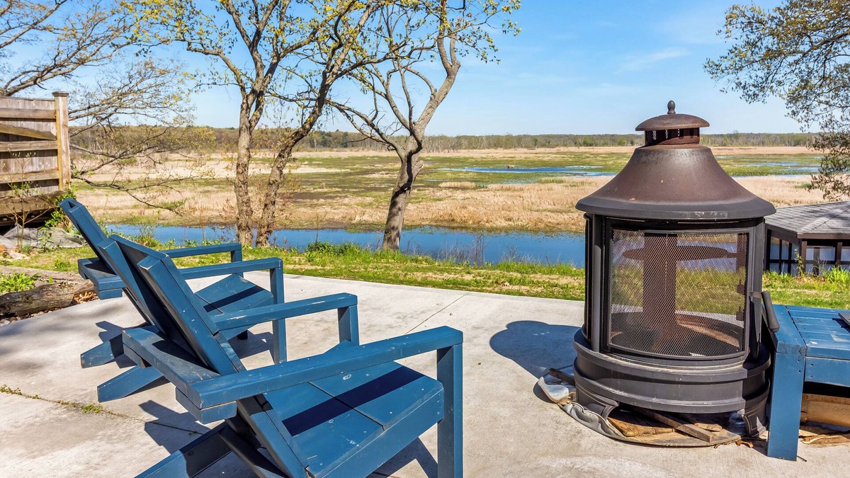 Saugatuck House | New Listing! Water Views w/Hot Tub & Sauna