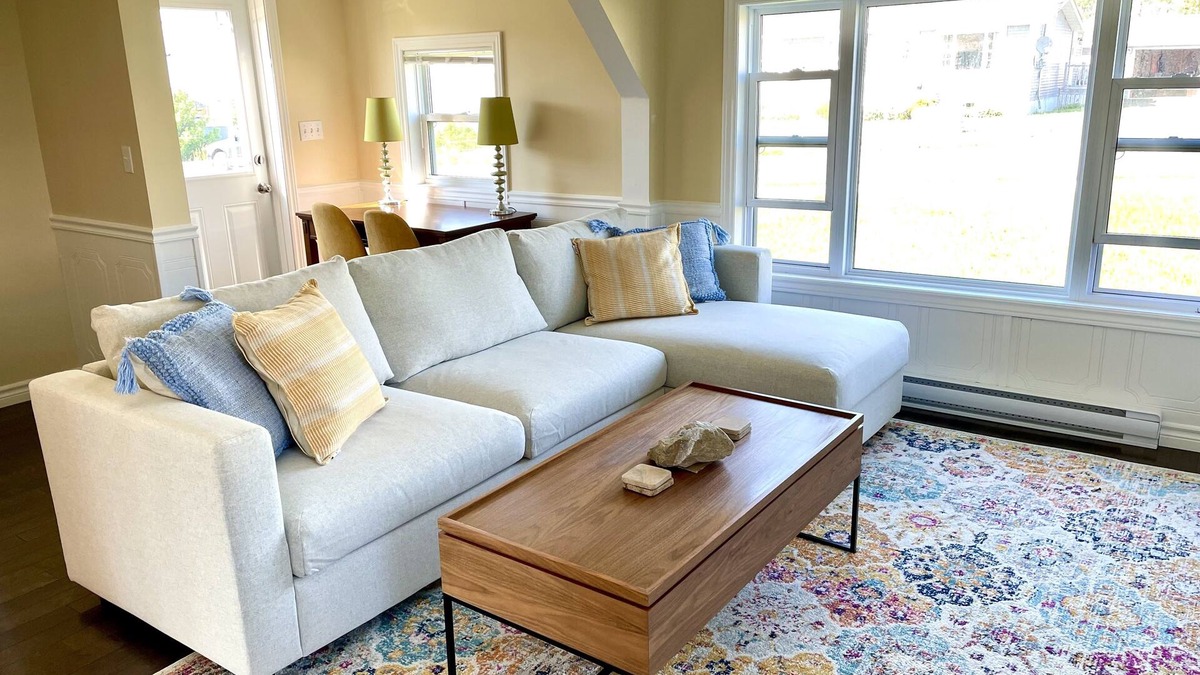Inverness House | NEW! Location, Charm, Best Value in Inverness!