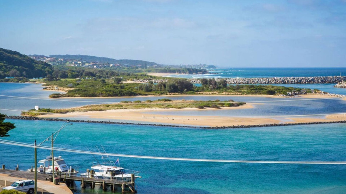 Narooma Apartment | New look Sapphire Waters unit 2