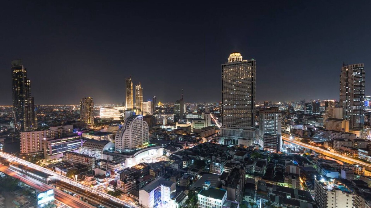 Yan Nawa House | NEW * Luxurious 2BrPenthouse 33th floor-Netflix-on the BTS with river view balcony