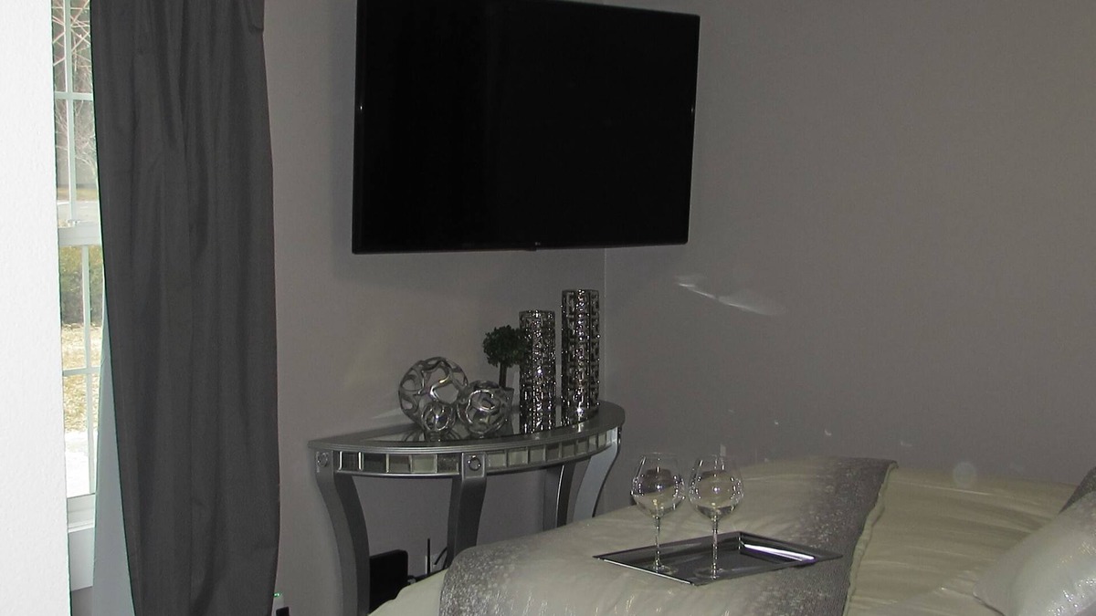 Idaho Falls House | !NEW! Luxurious remodeled home ! No cleaning fee!