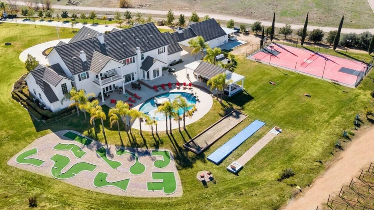 Murrieta House | * NEW Luxury Celebrity Vineyard Estate Temecula *