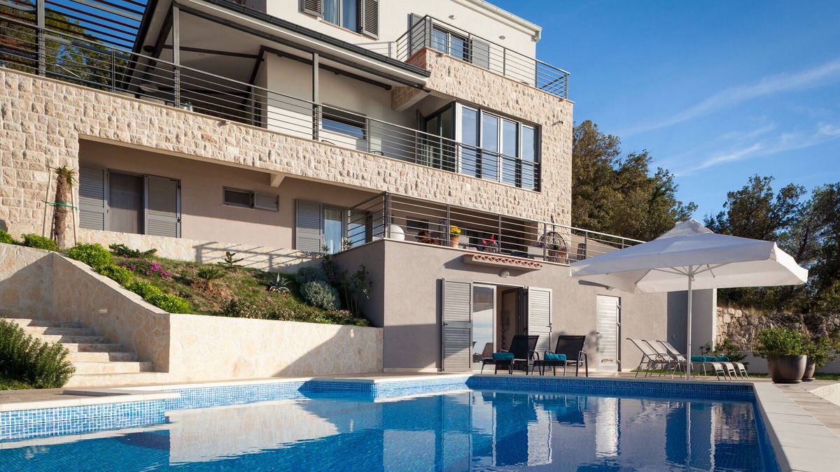 Podgora Villa | NEW luxury villa; stunning SEA VIEW; 250m2 terraces; big pool &garden,BBQ,sauna