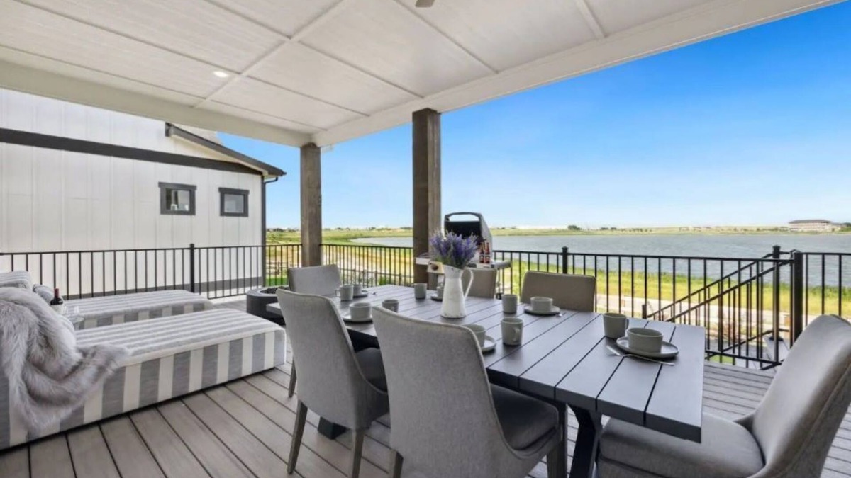 Centerra House | New Luxury Waterfront with Views!
