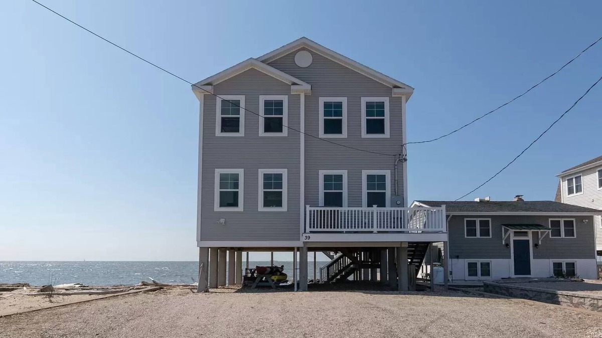 Madison House | New Madison beach house - Ocean front- Great views- booking Summer 2025