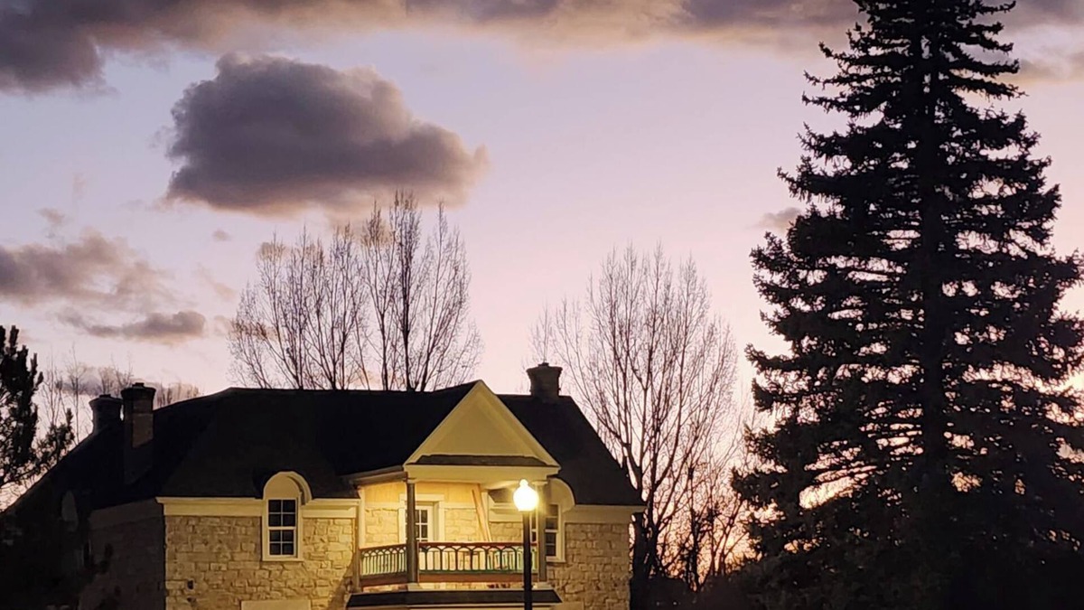 Manti House | NEW Manti Manor – Historic 1871 Pioneer House