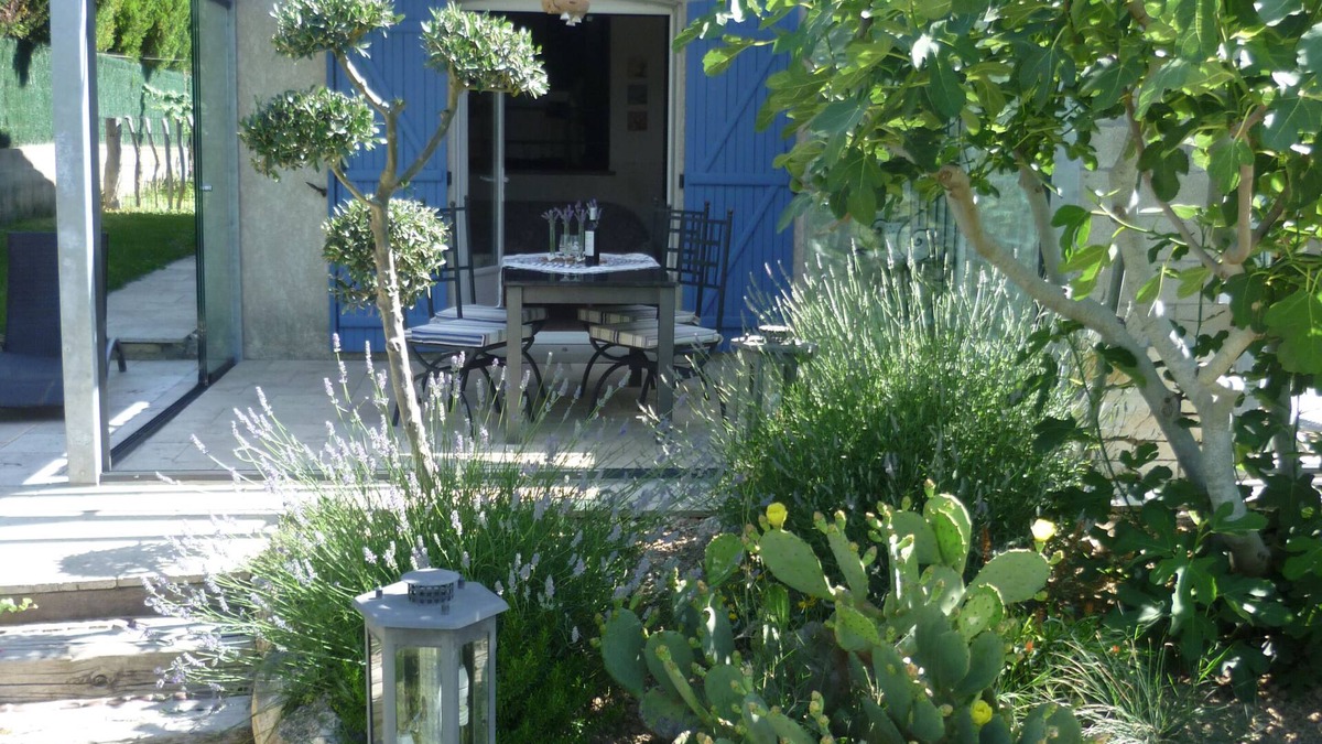 Salles-d'Aude House | New Mediterranean holiday house with large garden, 8 km to the sea.