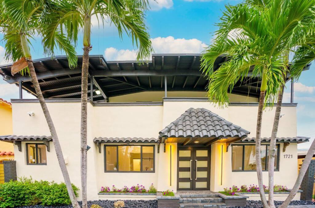 Coral Way Apartment | New Miami & Calle Ocho Home with Arcade!
