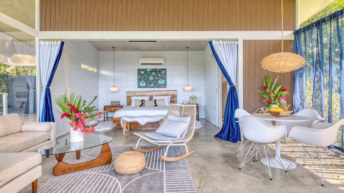 Bouvet Island Apartment | NEW! Mid-Century Luxury Casita Oceanview!