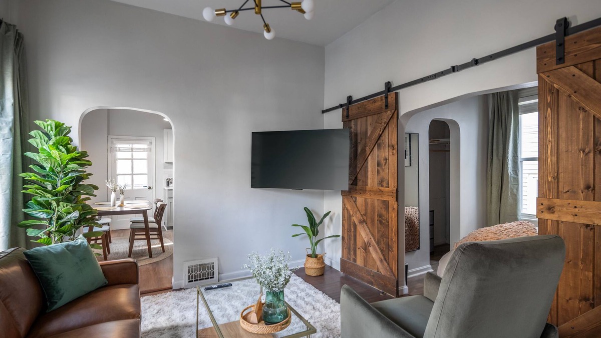 University Circle Apartment | NEW! Mid-Century Modern Retreat in Little Italy near CWRU and Cleveland Clinic