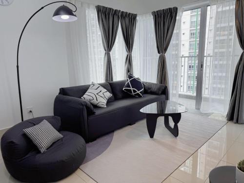 Salak South Apartment | NEW Minimalist Cozy 3R3B SgBesi - 6 pax