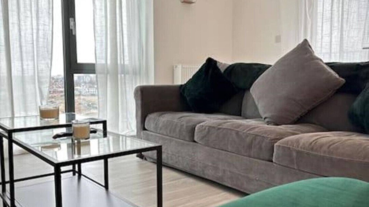 Dagenham Apartment | NEW Modern 2 Bedroom Apartment!