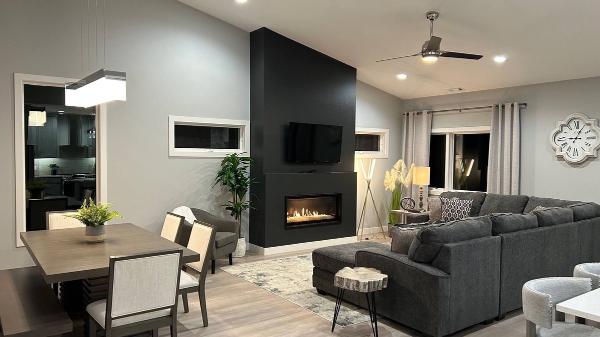 May City House | New Modern Comfort
