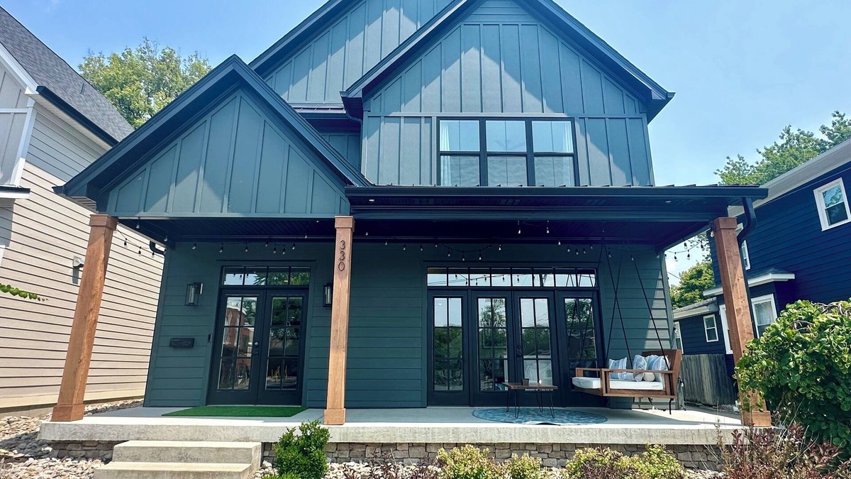 Jeffersonville Villa | New Modern Construction Home Near Everything!