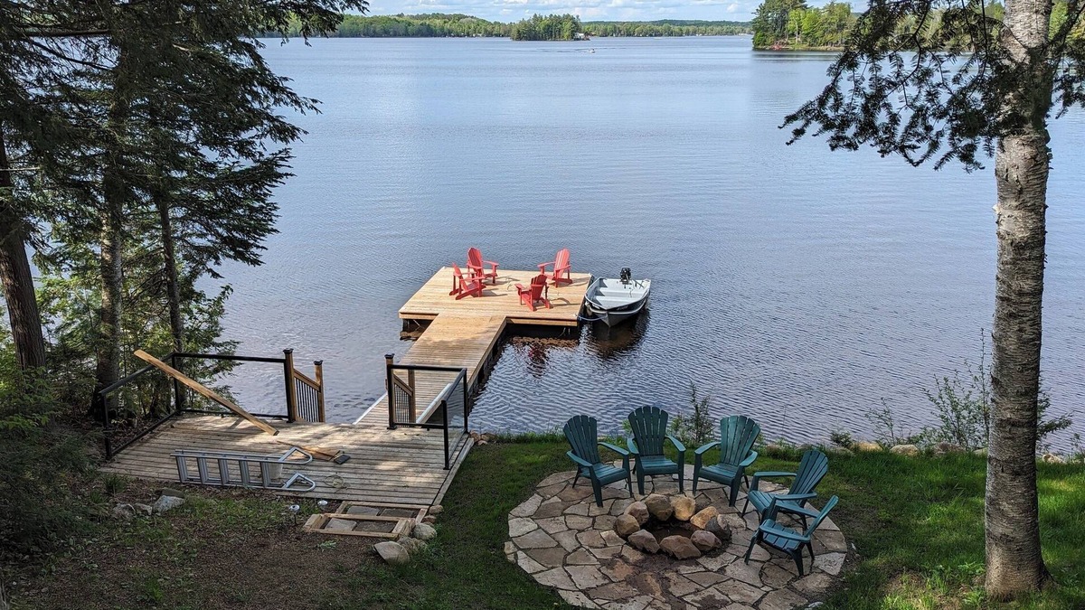 Wollaston Cottage | New Modern Cottage on Wollaston Lake- 4 season